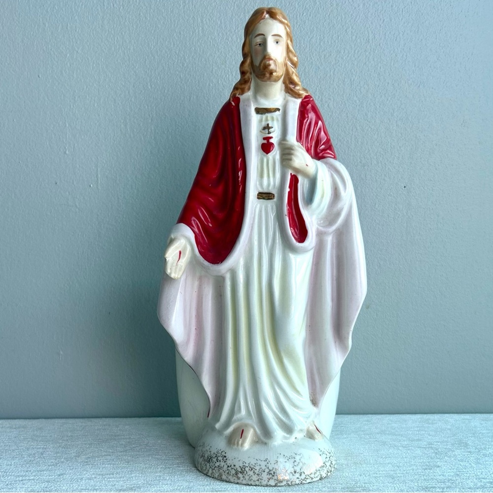 VINTAGE sacred heart of jesus ceramic figure/planter